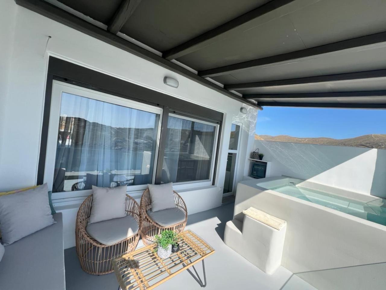 Vista Mare Suites Kíthnos Esterno foto