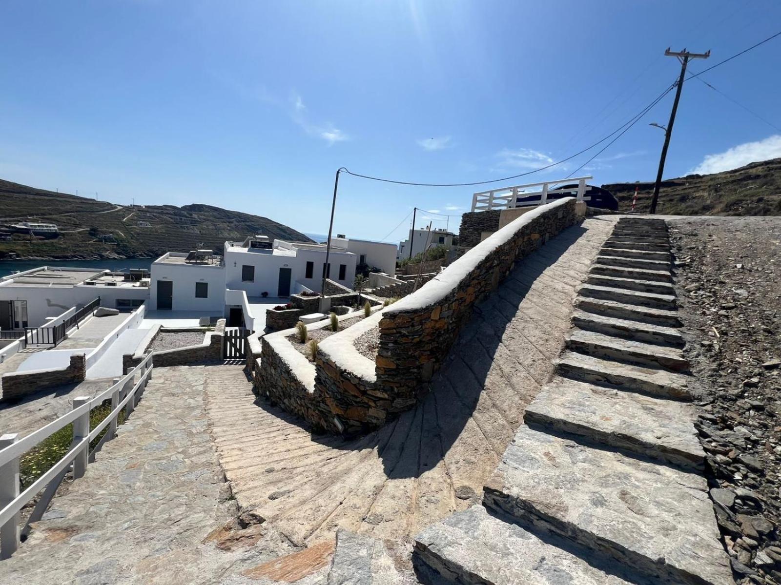 Vista Mare Suites Kíthnos Esterno foto